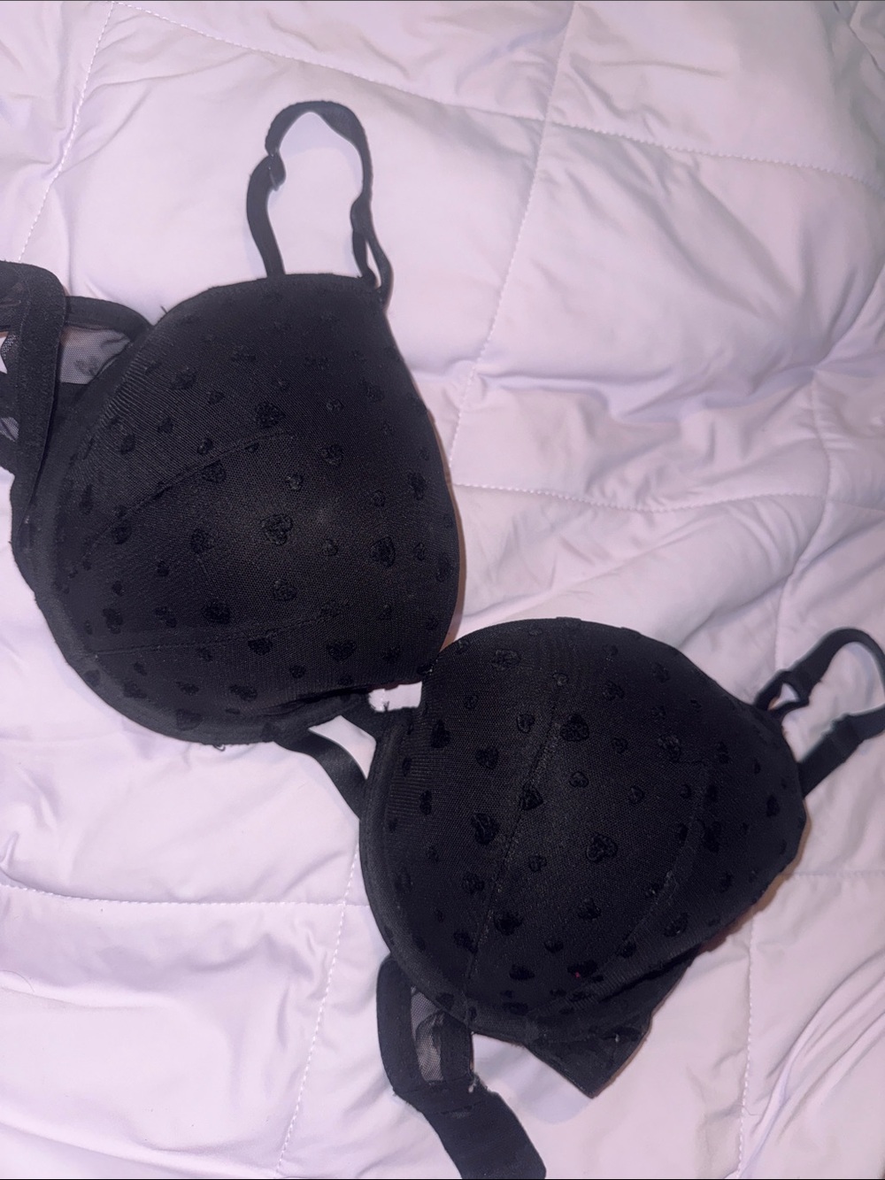Victoria’s Secret Black Velvet Hearts Lightly Lined Bra 36C